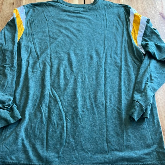 Green Bay Packers Long Sleeve Shirt Majestic 2XL Green Gold NFL - Picture 4 of 4